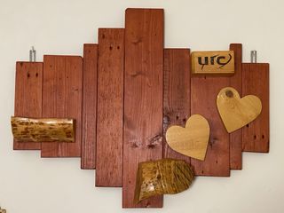 Mensola da parete in legno fatta a mano