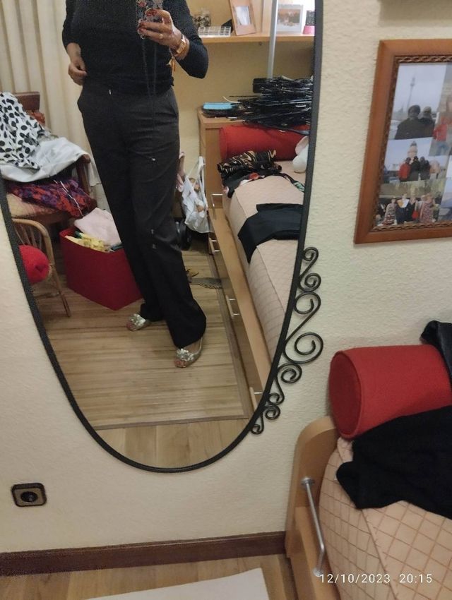 Pantalón básico negro