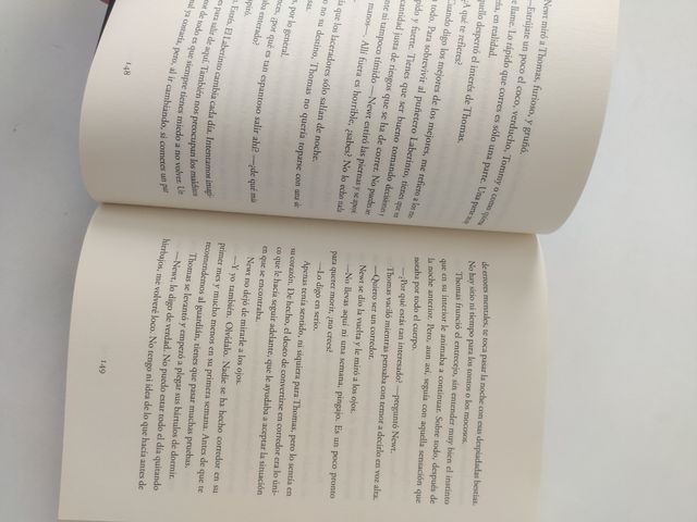 El corredor del laberinto / Seminuevo