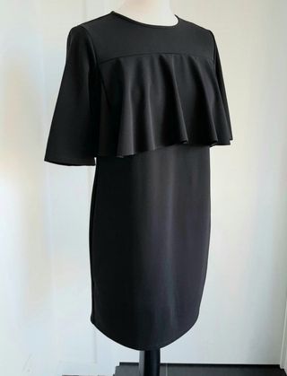 Vestido Volante Superior Decorativo 