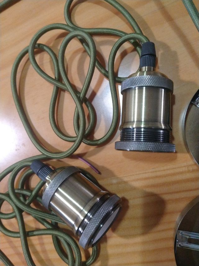 Porta lámpara y aplique.