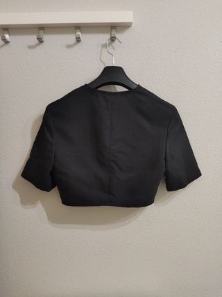 Bolero negro. Chaqueta