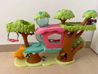 Casita de Árbol "Little PetShop"