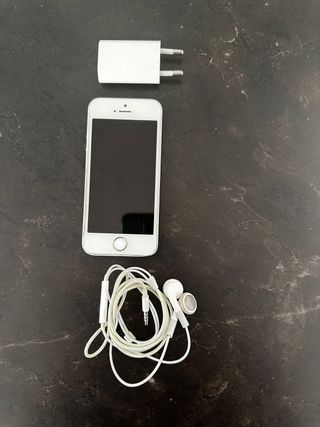 Iphone SE 16 Gb color blanco