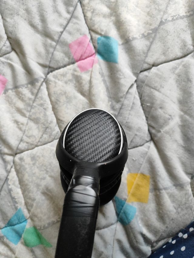 Auriculares inalámbricos negros