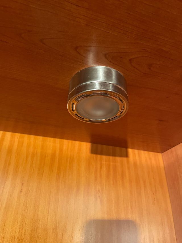 Mueble botellero salón.