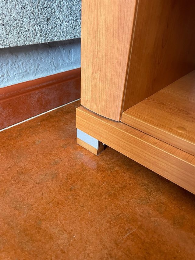 Mueble botellero salón.