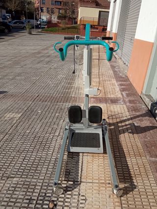 Vendo grúa para levantar enfermos