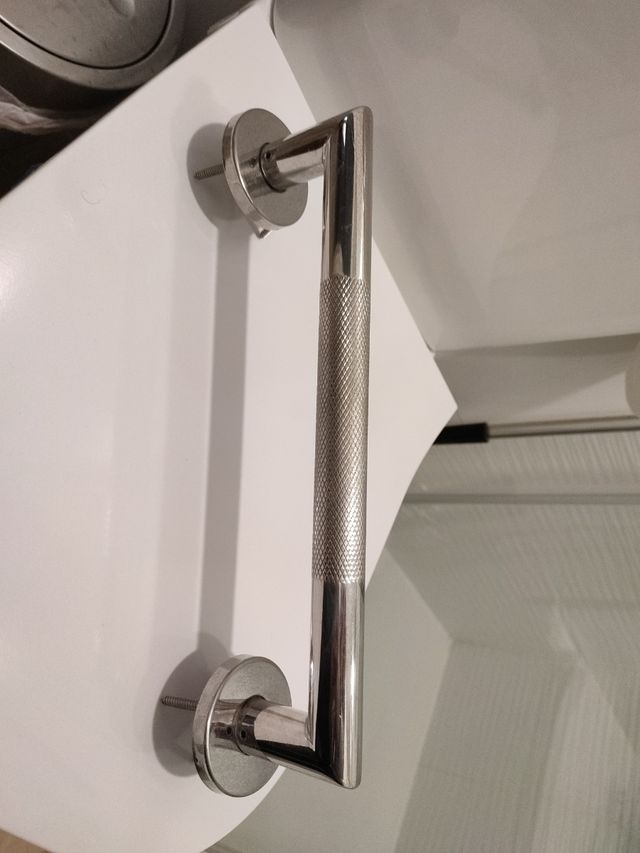 Agarrador baño 🛀