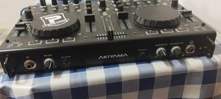 Akiyama quark sc