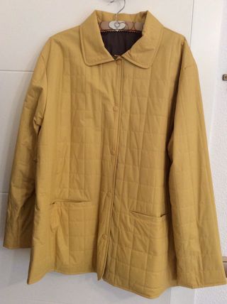 CHAQUETA CHUBASQUERO 