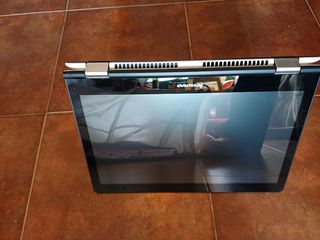 ORDENADOR táctil convertible Lenovo Yoga