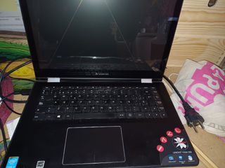 ORDENADOR táctil convertible Lenovo Yoga