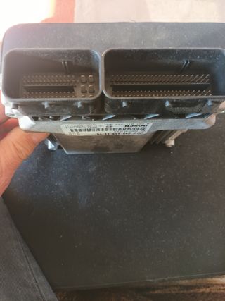 MERCEDES W220 S320 CDI Centralita motor