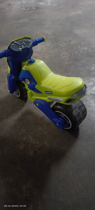 Motos niños 25 euros las dos