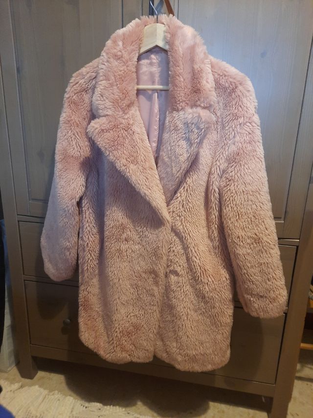Abrigo pelo rosa