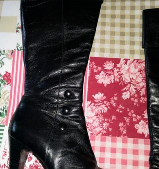 Botas negras altas