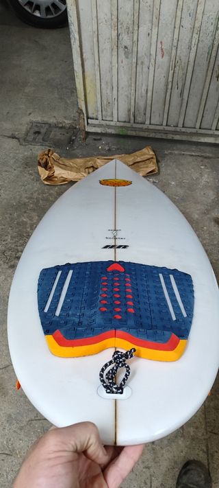 Tabla surf hiucif rahim