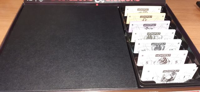 Monopoly Dungeons & Dragons