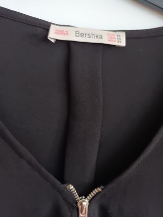 Camisa negra Bershka