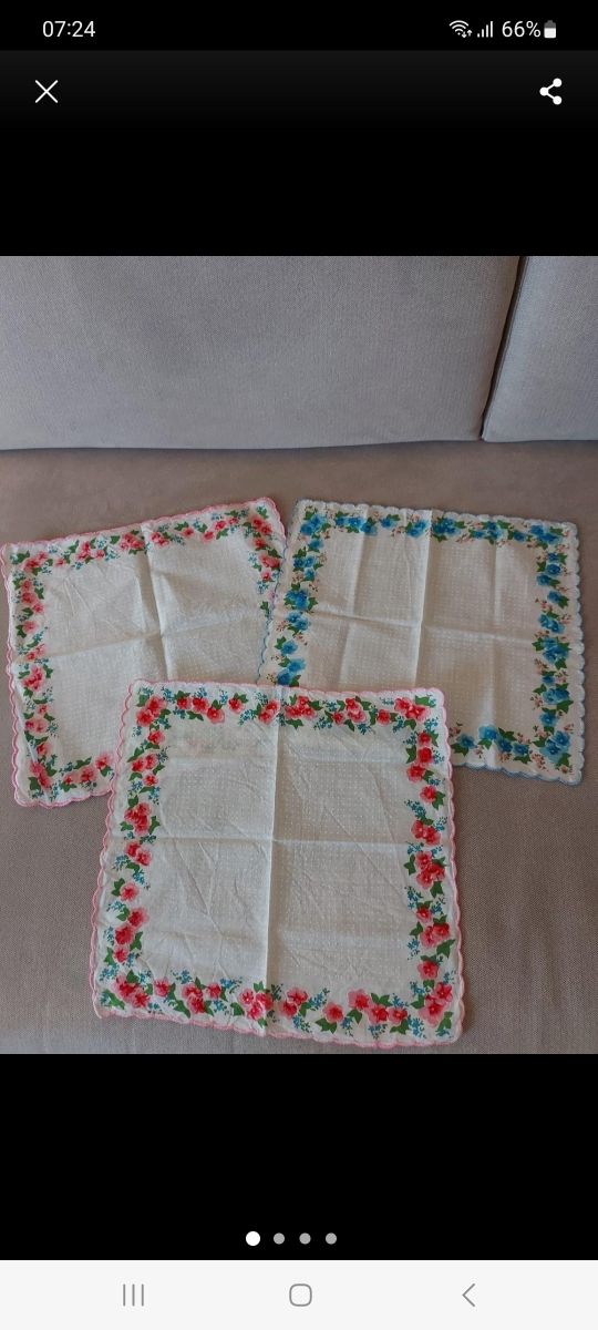 3 centrini in cotone a fiori