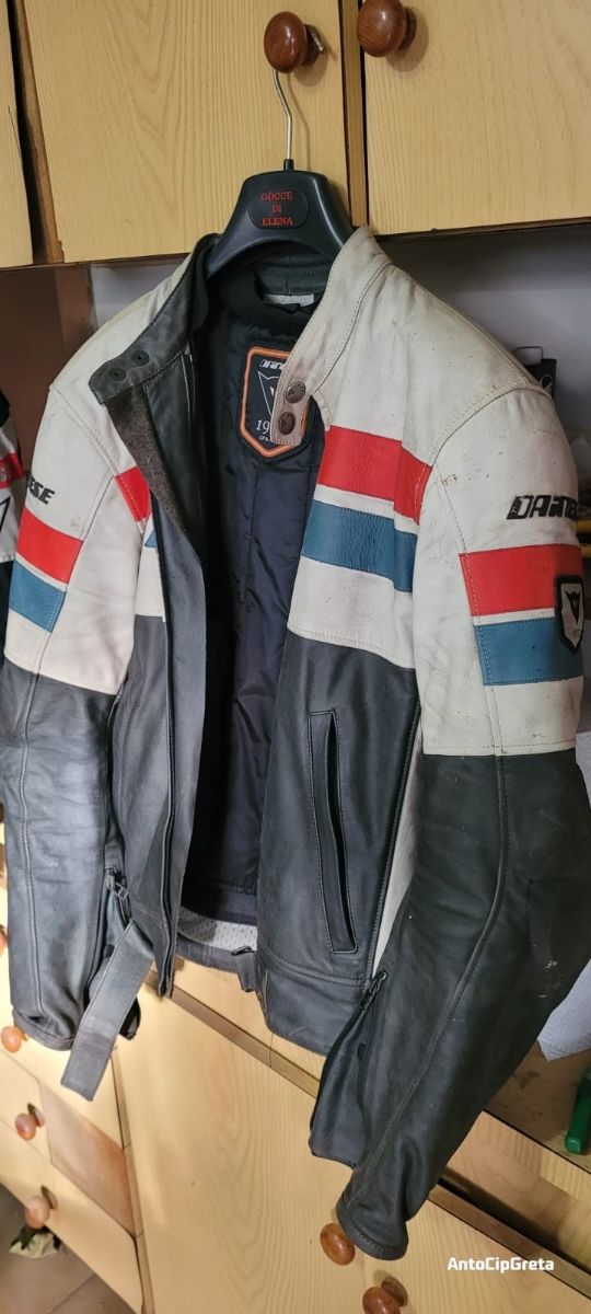 Tuta da moto in pelle dainese