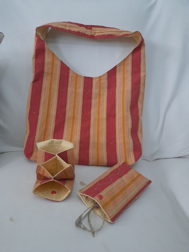 Bolso,monedero y funda de gafas