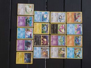 Lotto 9 carte Pokemon 