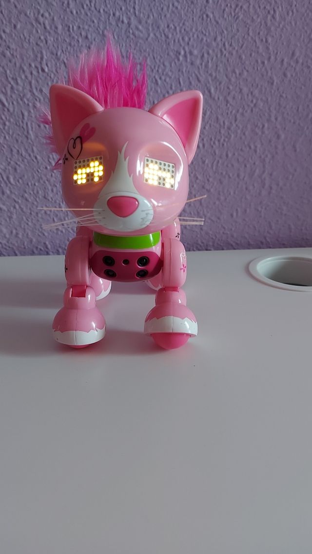 Muñeco robot