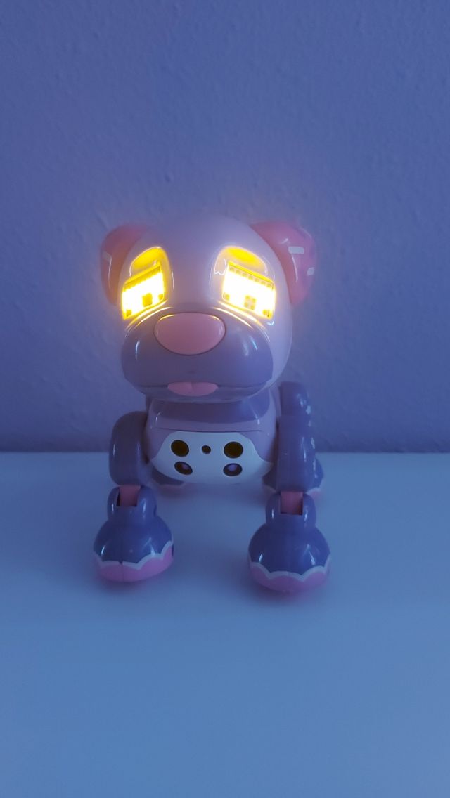 Muñeco robot