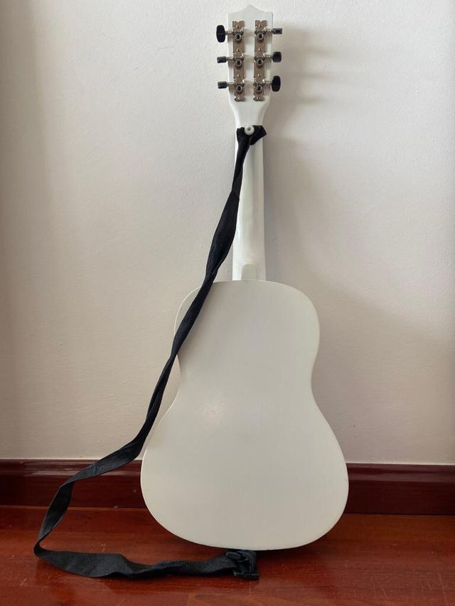 Guitarra infantil
