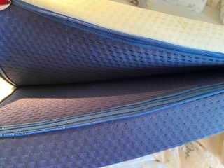 Cuna Micuna y colchón Ecus Care.