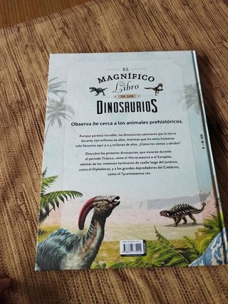 El magnífico libro de los dinosaurios