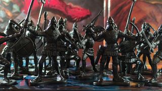 25 miniature soldatini medievali plastic