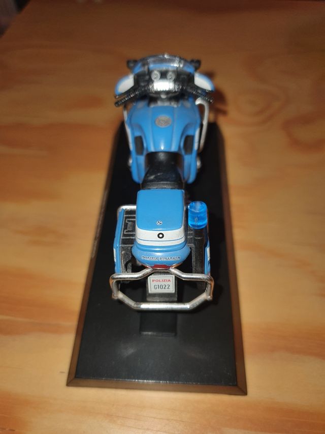 Modellino BMW Polizia di Stato