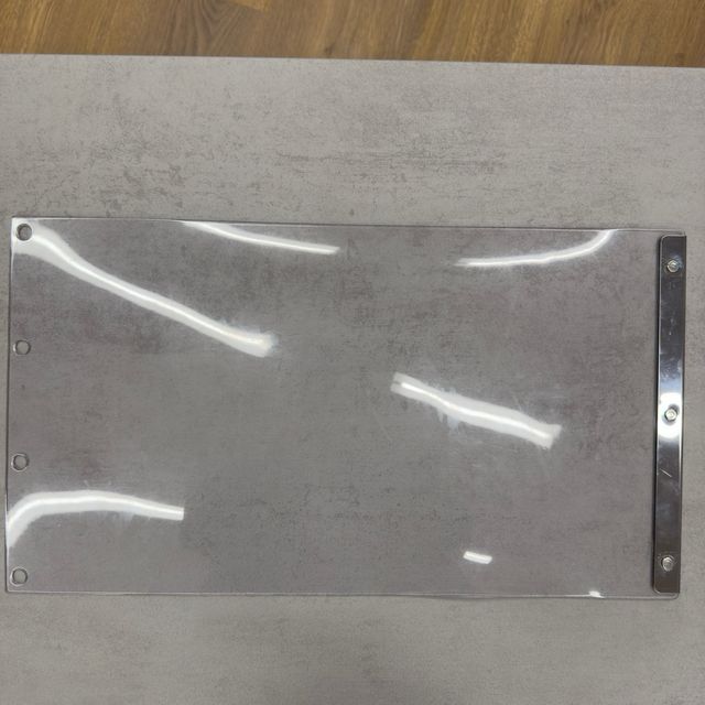 Puerta de rejilla para perros