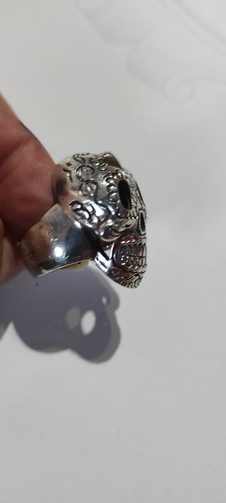 Anillo de plata