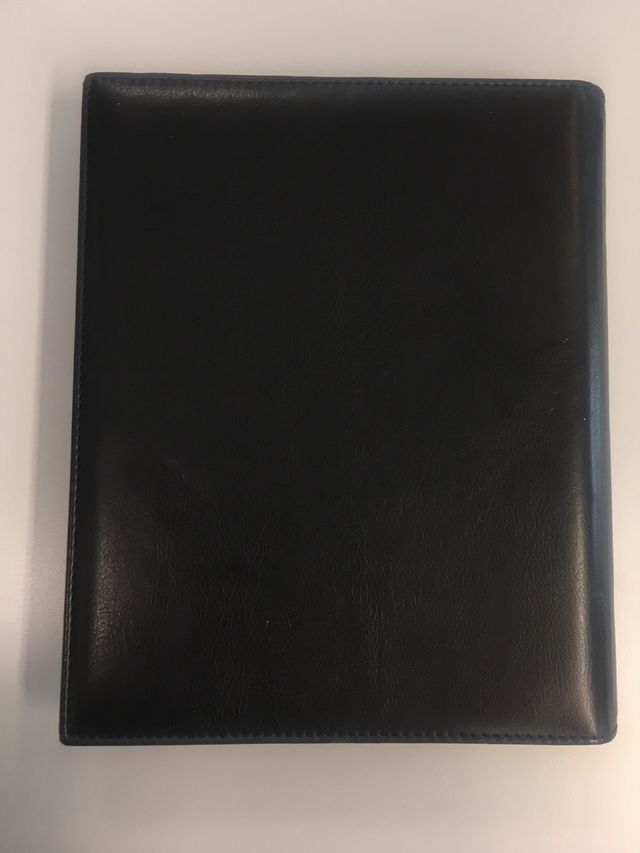 Conjunto agenda y billetero en cuero