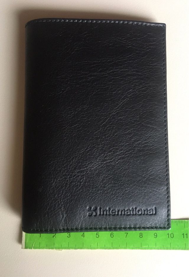 Conjunto agenda y billetero en cuero