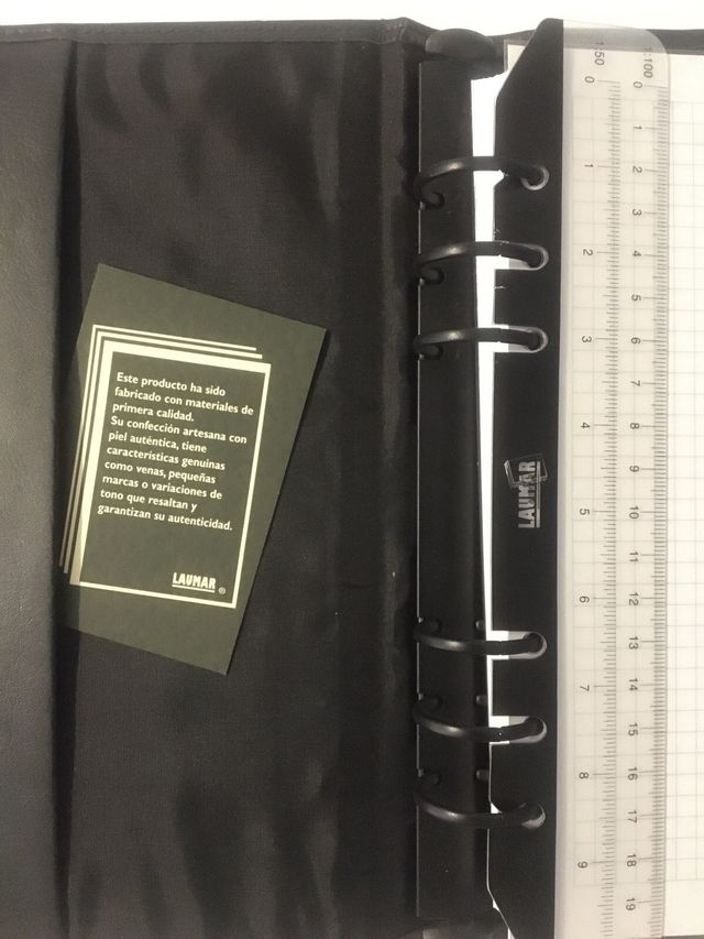 Conjunto agenda y billetero en cuero