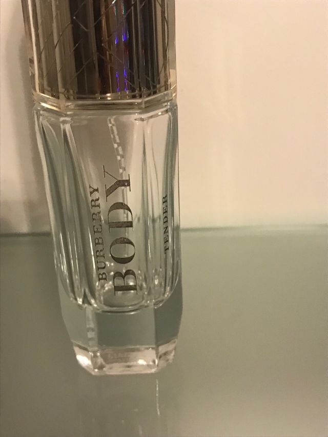 Bottiglia vuota di profumo Burberry