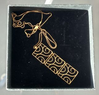 Cadena con colgante 