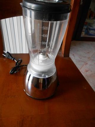 FRULLATORE BLENDER NUOVO