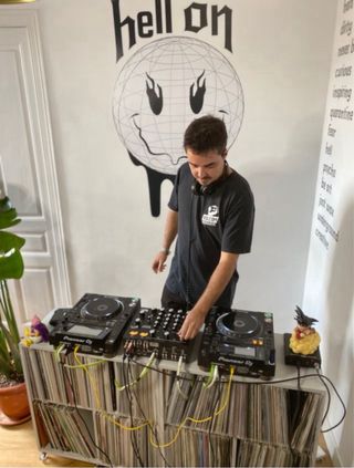 Cursos DJ iniciacion profesional en IBIZA