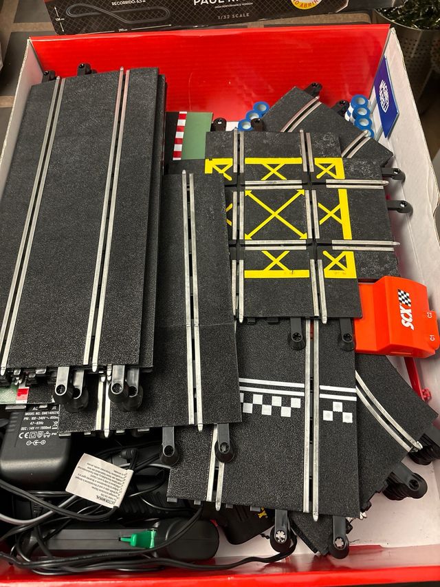 Scalextric C3 Paul Ricard ampliado con C1 Rally