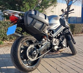 BMW F800R