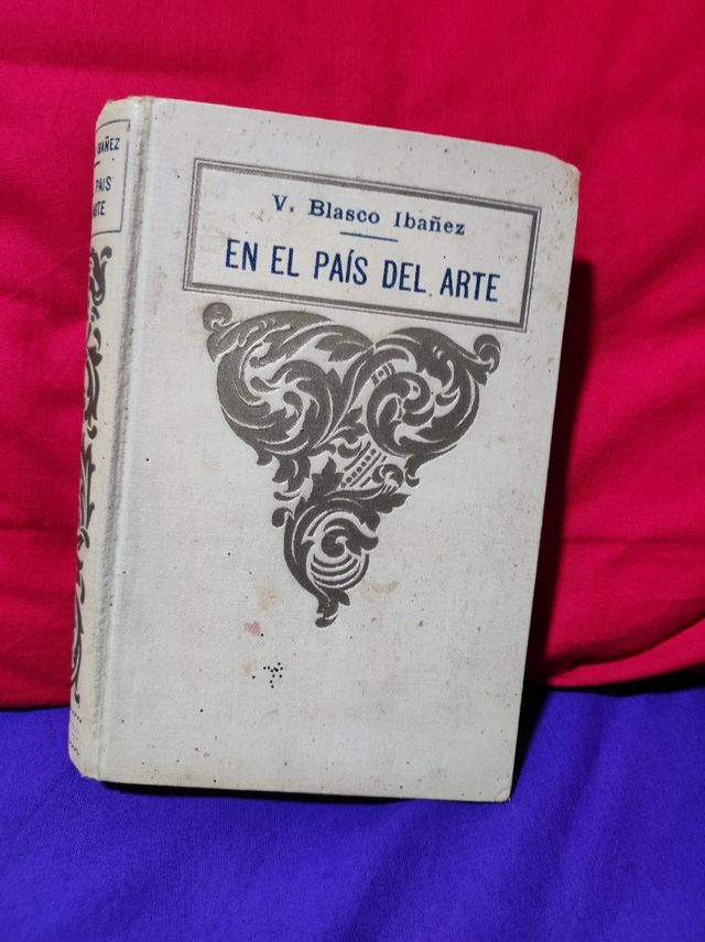 Libro en el pais del arte