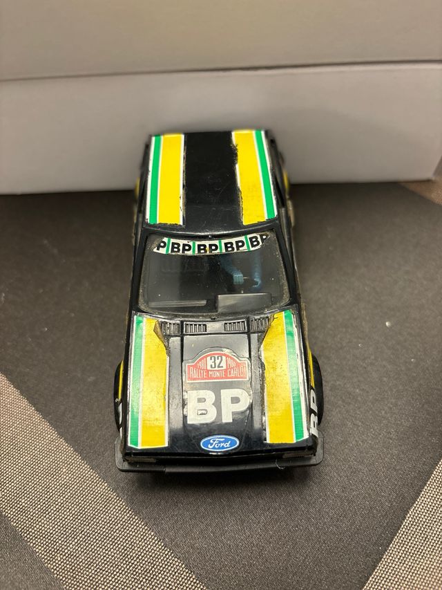 Coche Ford Fiesta BP Ref.4061 Scalextric Exin 1981