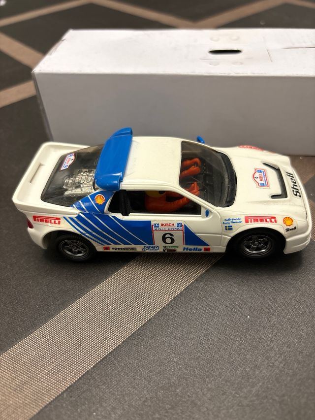 Coche Ford RS 200 Scalextric original