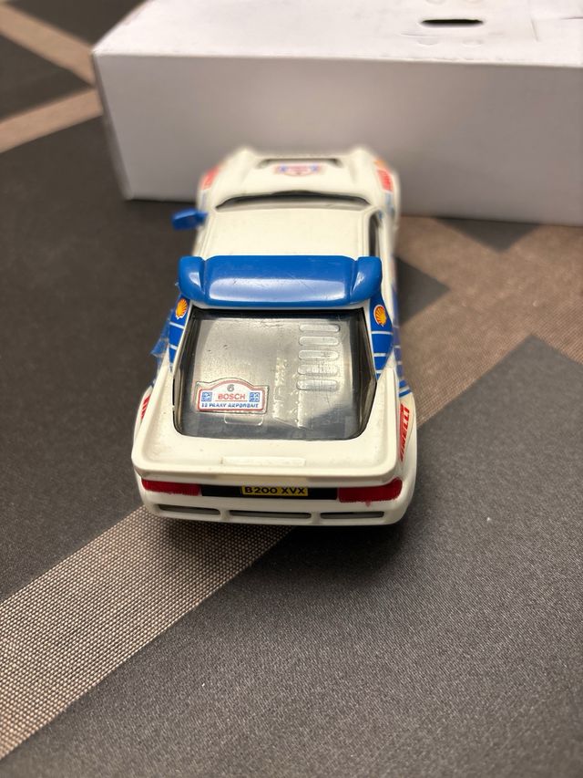 Coche Ford RS 200 Scalextric original